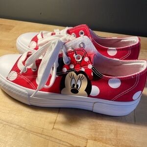 Minnie Mouse Disney Sneakers Polka Dot Shoes! Ladies 10!